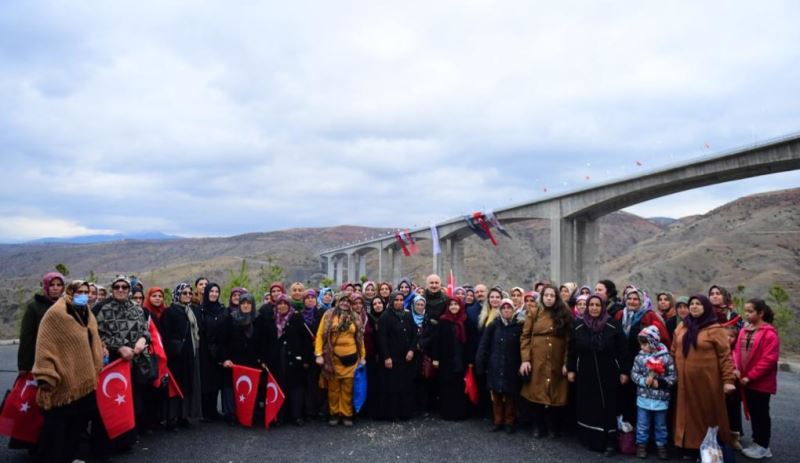 ULAŞTIRMA VE ALTYAPI BAKANI KARAİSMAİLOĞLU: 55 GÜNDE 12 BÜYÜK ESERİ HİZMETE SUNDUK