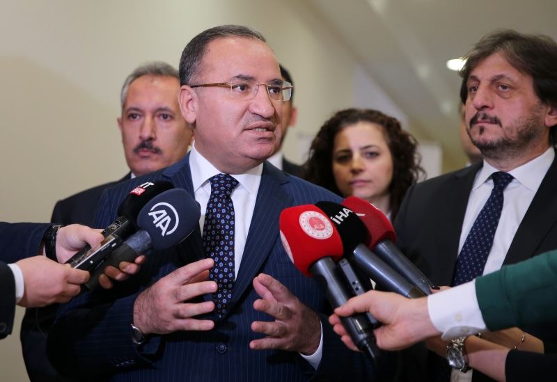 BAKAN BOZDAĞ, GAZETECİLERİN GÜNDEME İLİŞKİN SORULARINI YANITLADI