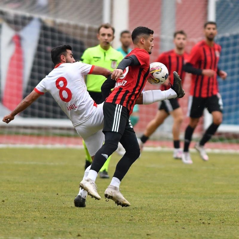 TFF 3. Lig: Gümüşhane Sportif Faaliyetler A.Ş: 3 - Turgutluspor: 0
