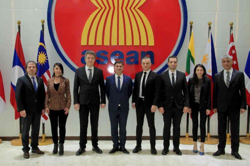 Türkiye ve ASEAN arasında ekonomi köprüsü
