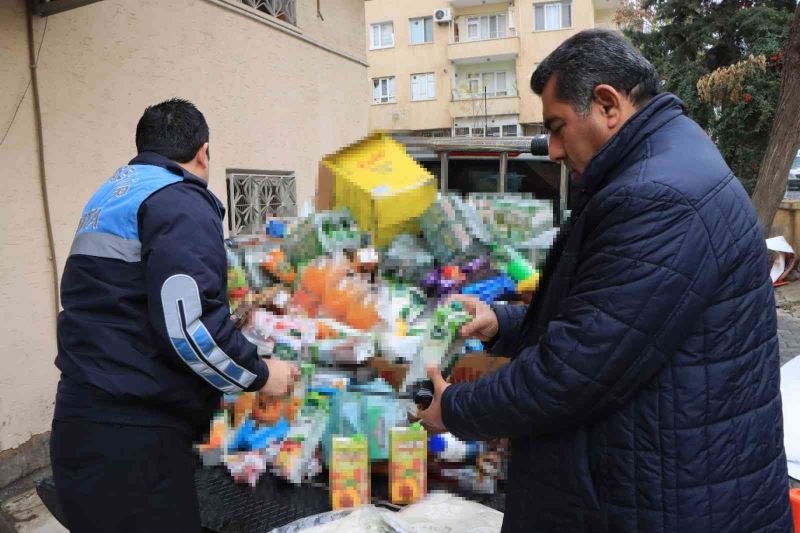 Son kullanma tarihi geçmiş binlerce ürün ele geçirildi
