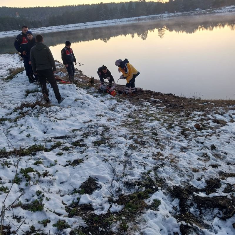 Yayladaki gölette ceset bulundu
