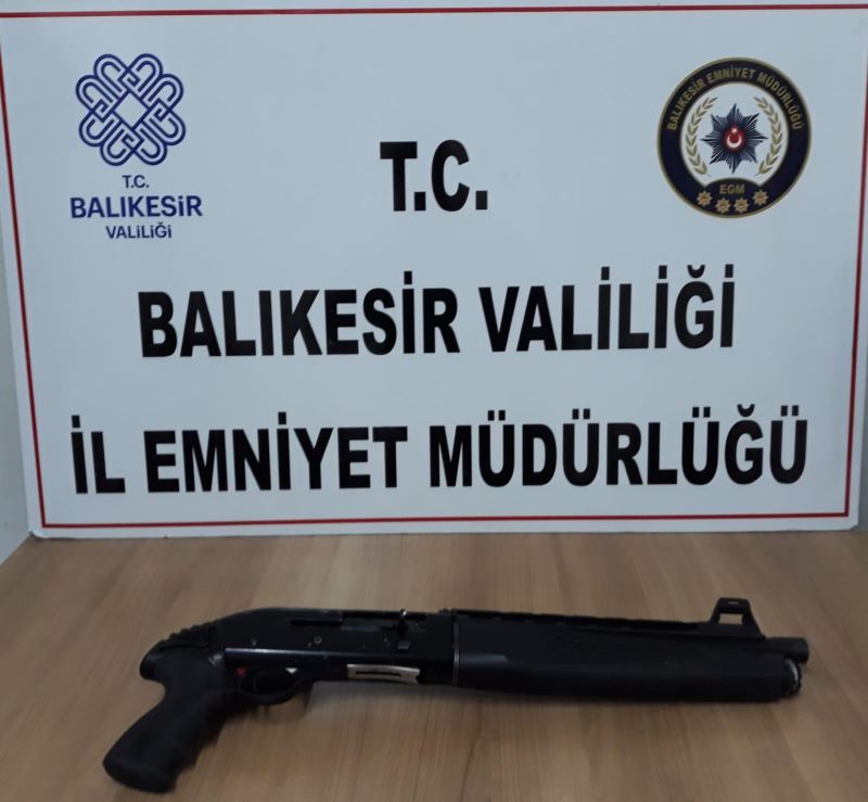 Balıkesir’de 46 aranan şahıstan 25’i tutuklandı
