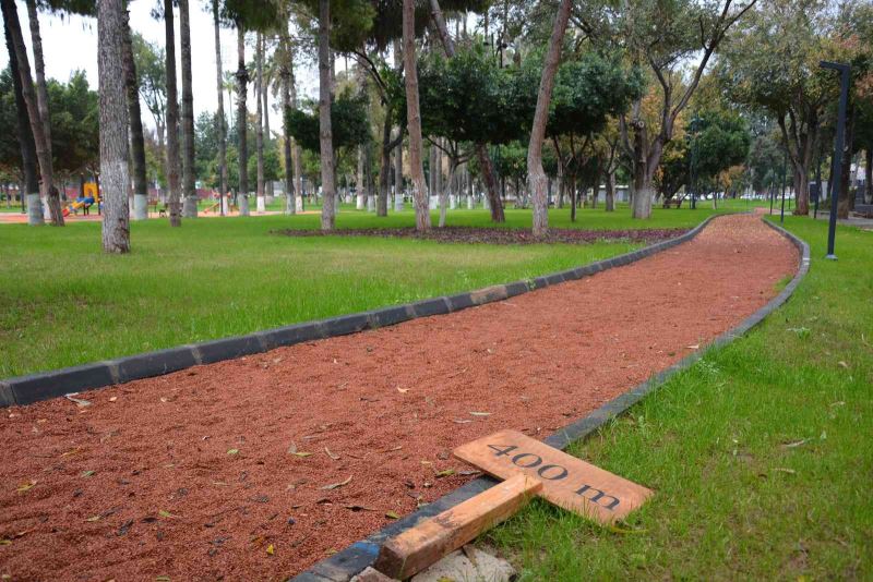 Tarsus Atatürk Gençlik Parkında tuvalet ve diğer ortak kullanım alanlarına zarar verildi
