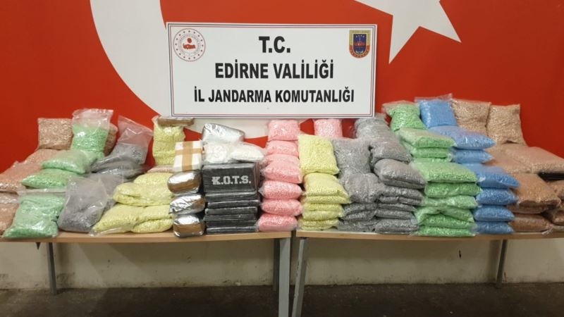 Bakan Soylu’dan jandarma ekiplerine tebrik
