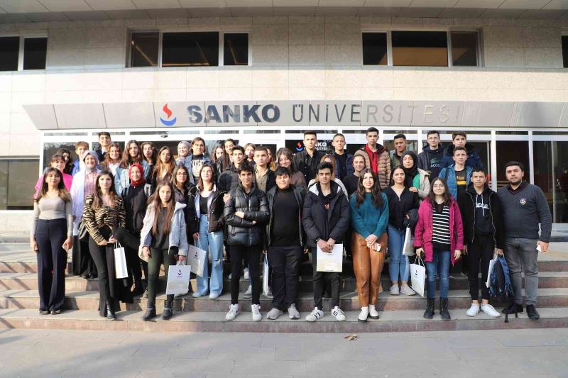 Üniversite adaylarından SANKO Üniversitesi’ne ziyaret
