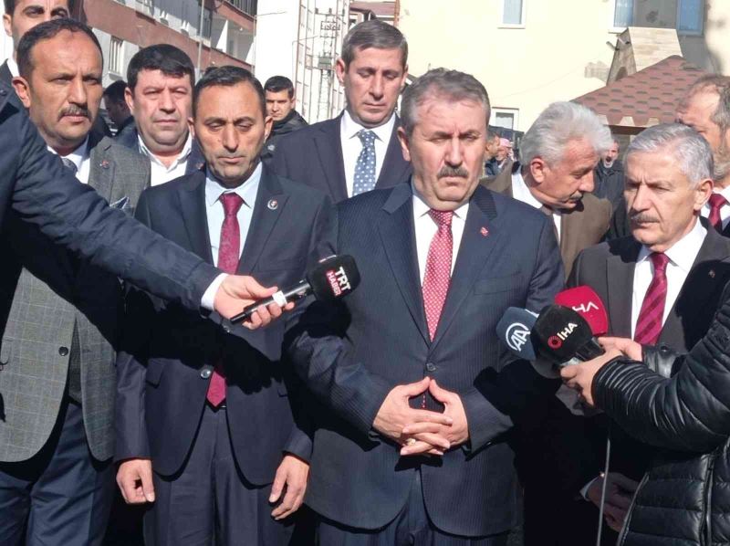 BBP Genel Başkanı Mustafa Destici Hakkari’de konuştu
