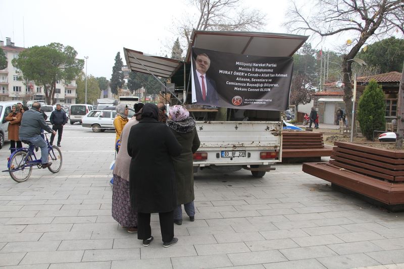 MHP’li Öner için Kula’da lokma hayrı düzenlendi
