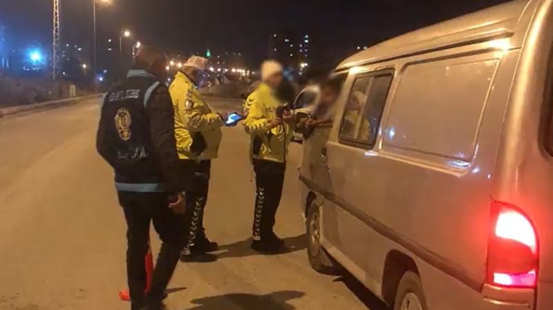 Kayseri polisi 6 günde 54 bin 321 şahsı sorguladı, aranan 134 kişi yakalandı
