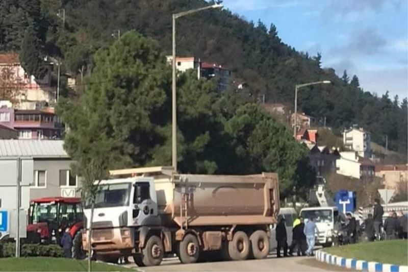 Sinop’ta kamyonun çarptığı yaya öldü
