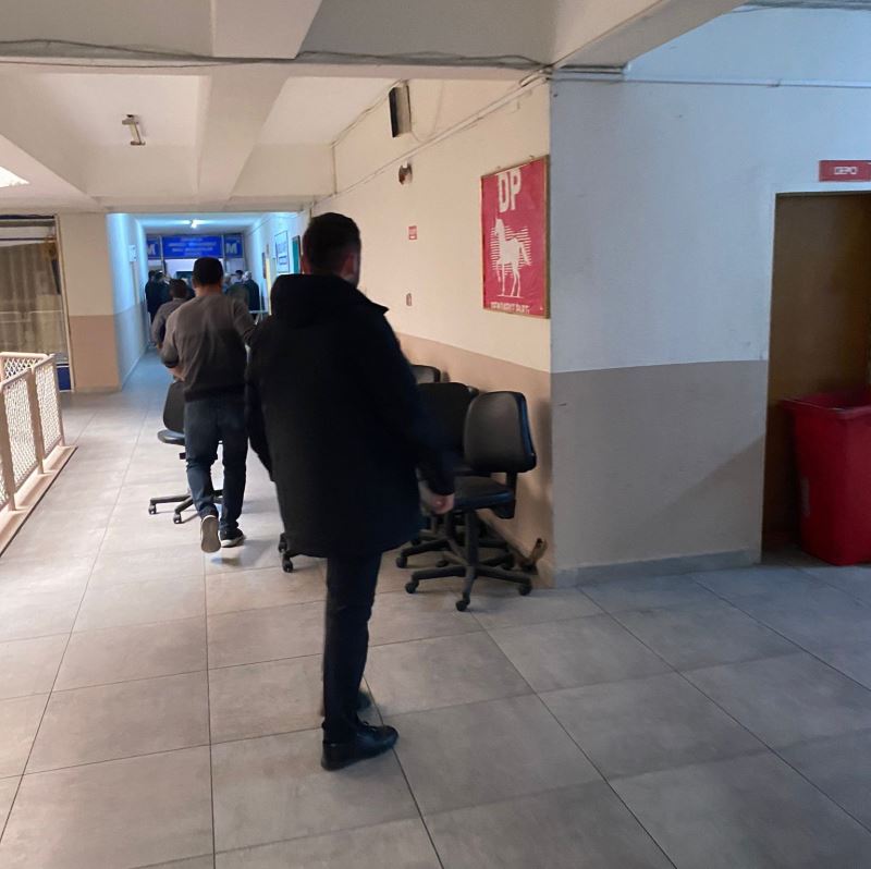 Demokrat Parti’nin Isparta’daki bürolarına haciz işlemi uygulandı
