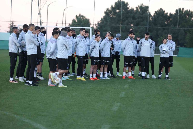 Trabzonspor, Başakşehir maçı hazırlıklarına başladı
