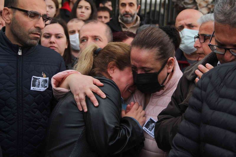 Liseli öğrencilerin ölümüyle sonuçlanan scooter kazasında çocuklarını kaybeden gözü yaşlı aileler en ağır cezayı istedi
