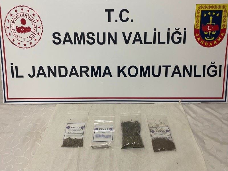 1 kilo 349 gram kubar esrar ele geçirildi
