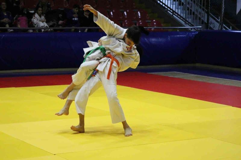 Okul Sporları Futsal, Taekwondo ve Judo Müsabakaları tamamlandı
