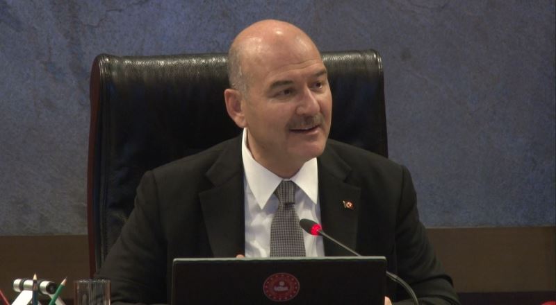 Bakan Soylu: “Sahil Güvenlik Teşkilatı 2022’de 126 teröristi denizden kaçarken yakalamıştır”
