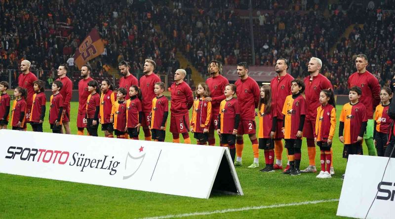 Spor Toto Süper Lig: Galatasaray: 1 - Hatayspor: 0 (Maç devam ediyor)
