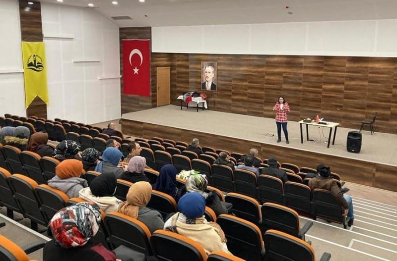 Eğitim kurumlarında çalışanlara ’Öfke ve Stres Yönetimi’ eğitimi verildi
