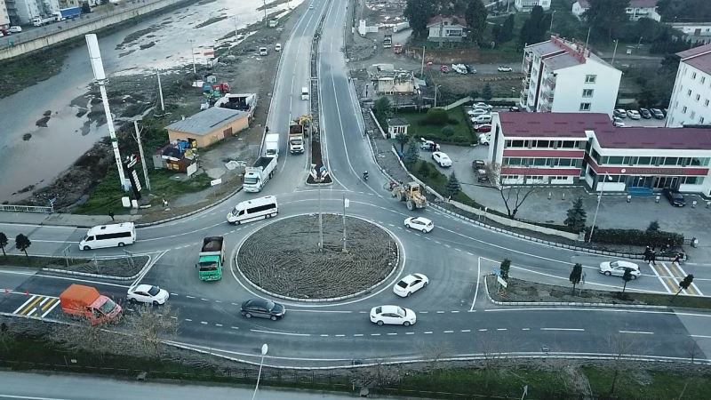 Giresun’da ilk modern dönel kavşak ulaşıma açıldı
