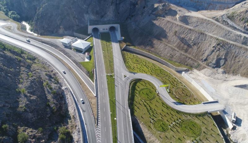 ULAŞTIRMA VE ALTYAPI BAKANLIĞI: BADAL TÜNELİ YARIN AÇILIYOR