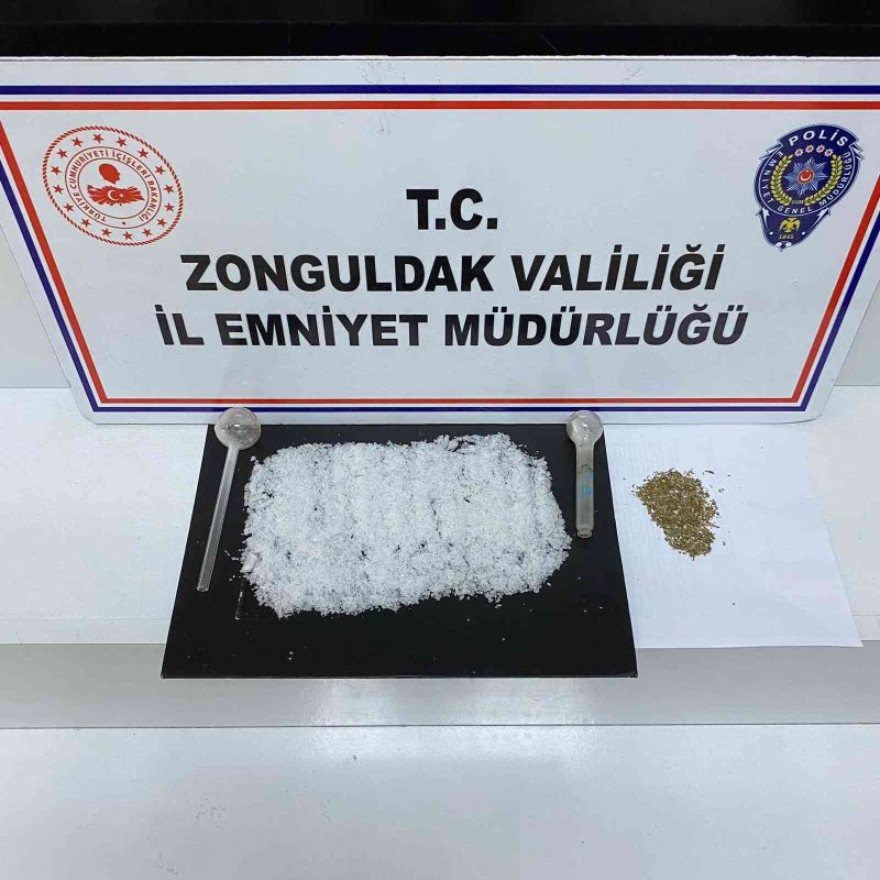 Zonguldak’ta uyuşturucu operasyonu: 3 tutuklu
