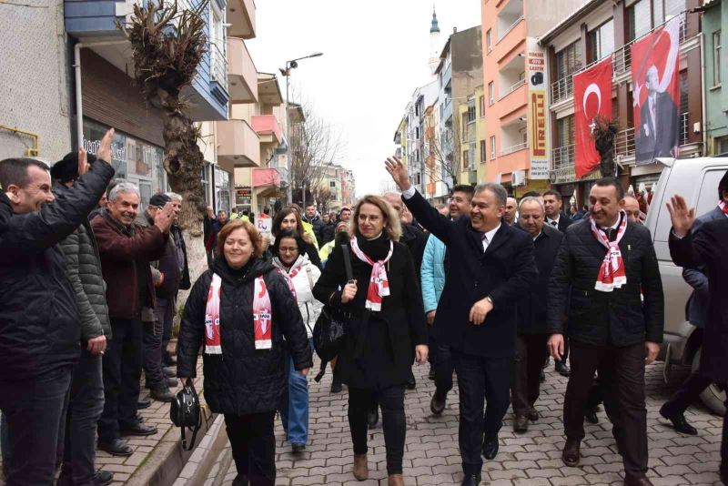 Çan’da deve güreşleri öncesi kortej yürüyüşü düzenlendi
