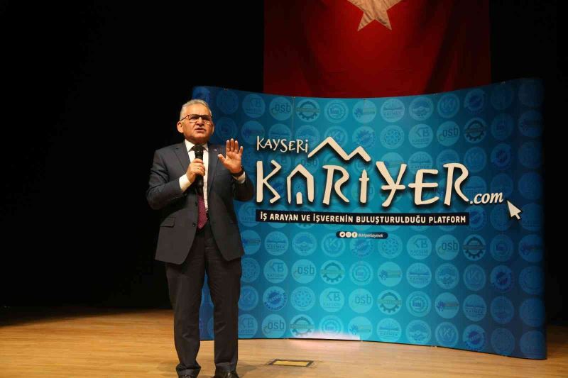 Kayseri Kariyer Merkezi, 1 yılda 857 kişiye iş imkânı sağladı
