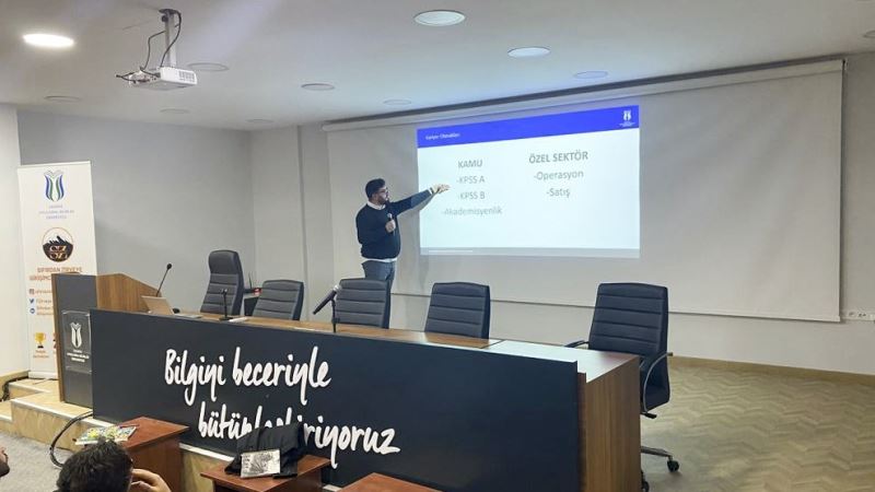 SUBÜ öğrencilerine kariyer ve dil semineri
