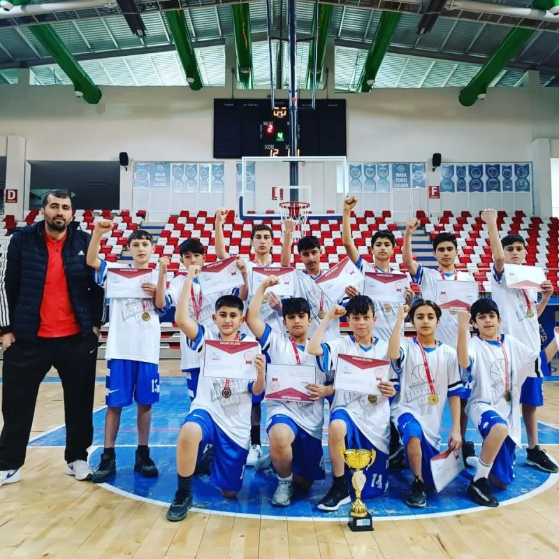 Eleşkirtspor Basketbol Takımı Ağrı Şampiyonu oldu
