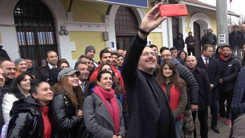 Bakan Kasapoğlu Kırıkkaleli gençlere müjdeyi verdi: 