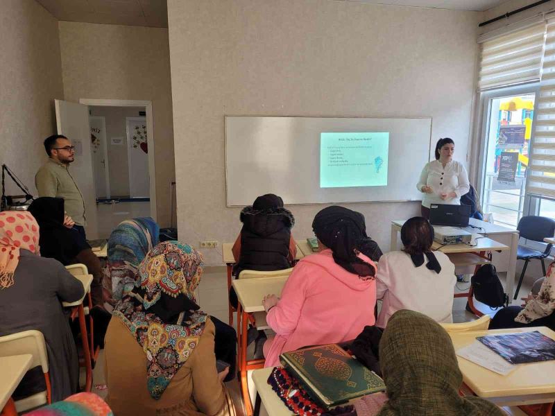 Kadınlar, ‘Hanım Konakları’ ile sosyalleşme imkanı buluyor
