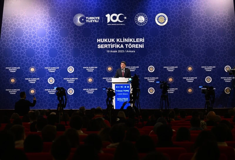 ADALET BAKANI YILMAZ TUNÇ, ‘HUKUK KLİNİKLERİ SERTİFİKA TÖRENİ’NDE KONUŞTU