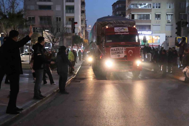 Nazilli Belediyesi deprem bölgesinde çalışmalarını sürdürüyor
