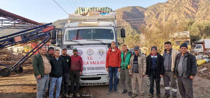 Köyceğiz’den deprem bölgesine odun gönderildi
