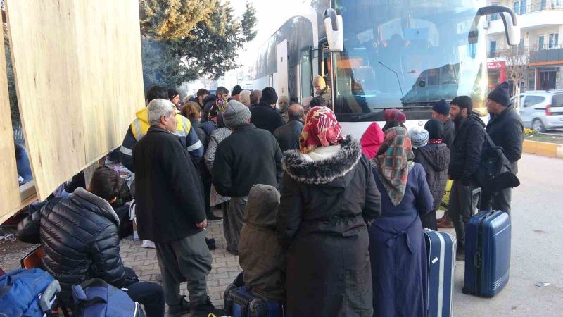 Depremzedeler Adıyaman’ı terk ediyor
