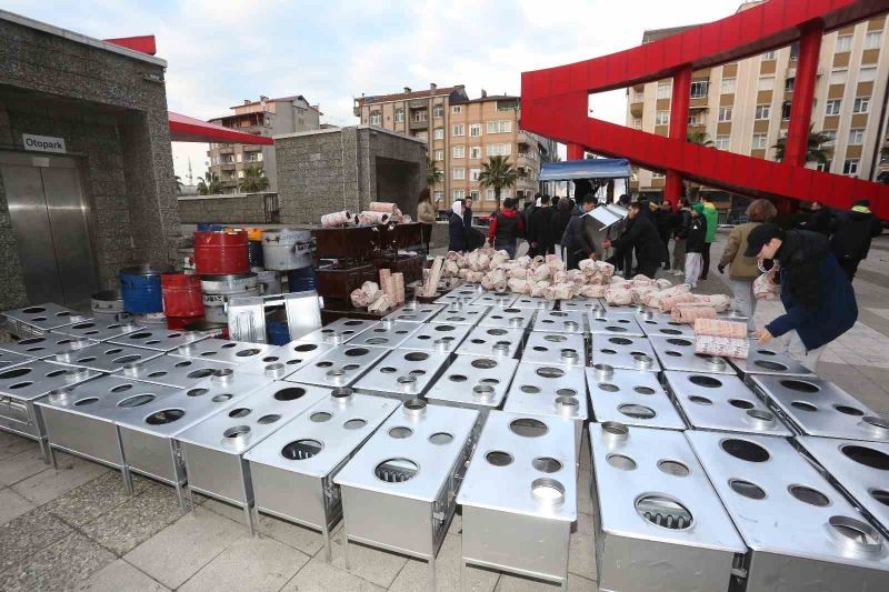 Başkan Sandıkçı: “Tüm imkanlarımızla deprem bölgesindeyiz”
