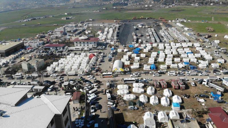 Depremin 7. gününde Nurdağı’nın son hali havadan görüntülendi
