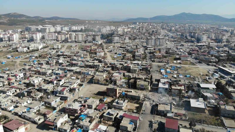 Depremden büyük zarar gören Nurdağı tamamen yıkılacak
