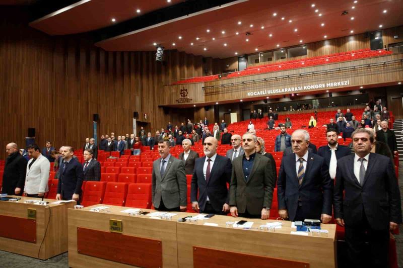 Büyükşehirden depremzedelere ücretsiz ulaşım kartı
