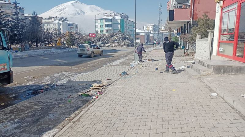 Kağıthane Belediyesi afetzedelerin sağlığı için sahada
