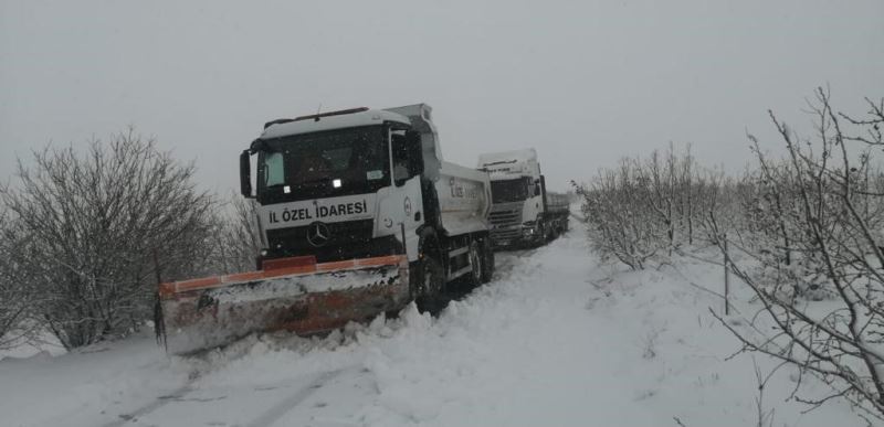 Elazığ’da  kapalı köy yolu kalmadı
