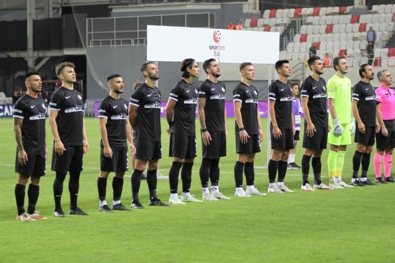 Altay-Adanaspor maçının hakemi Erdem Mertoğlu
