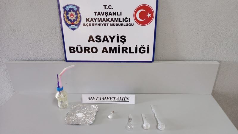 Tavşanlı’da bir evde uyuşturucu madde ele geçirildi
