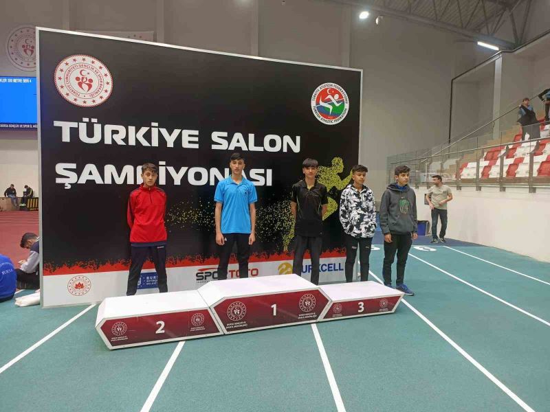 Diyarbakırlı sporcuları atletizmde Türkiye dereceleri elde etti
