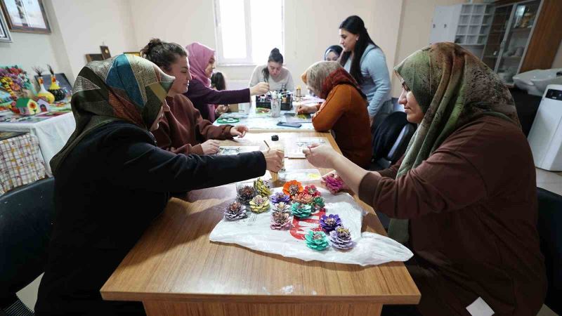 Meslek edindirme ve sanat kurslarına yoğun ilgi
