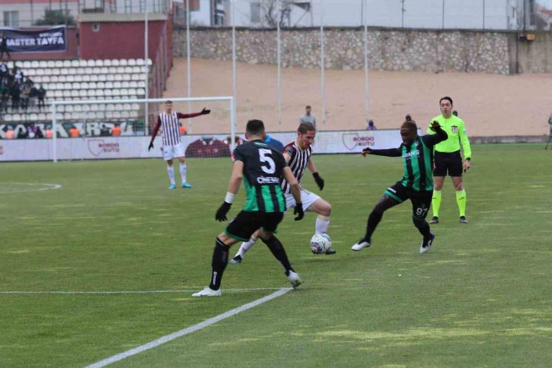 A. Denizlispor 3 puan sevincini uzun aradan sonra tekrar yaşadı
