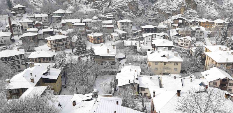 Tarihi ilçe Mudurnu’da kış güzelliği
