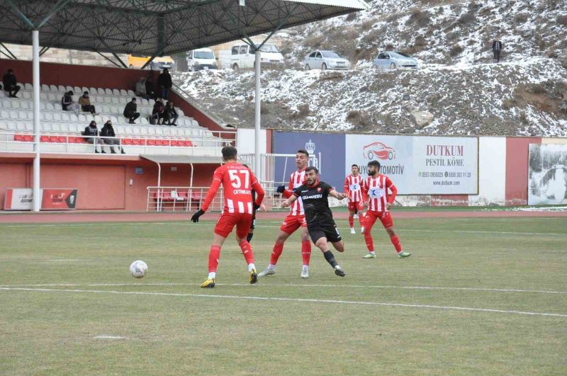 TFF 3. Lig: Gümüşhane Sportif Faaliyetler: 0 - Kınay Bulvarspor: 0
