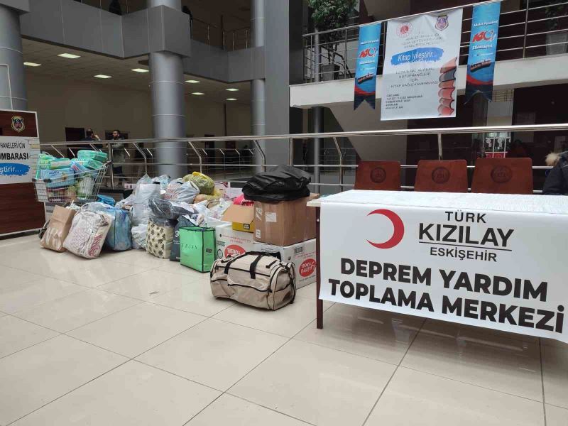 Eskişehir Adliyesi’nde yardım masası kuruldu
