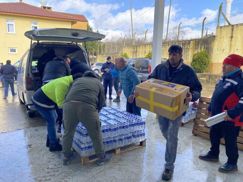 Bartın halkı depremzedeler için seferber oldu
